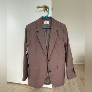 Aritzia Babaton Agency blazer in deep taupe.